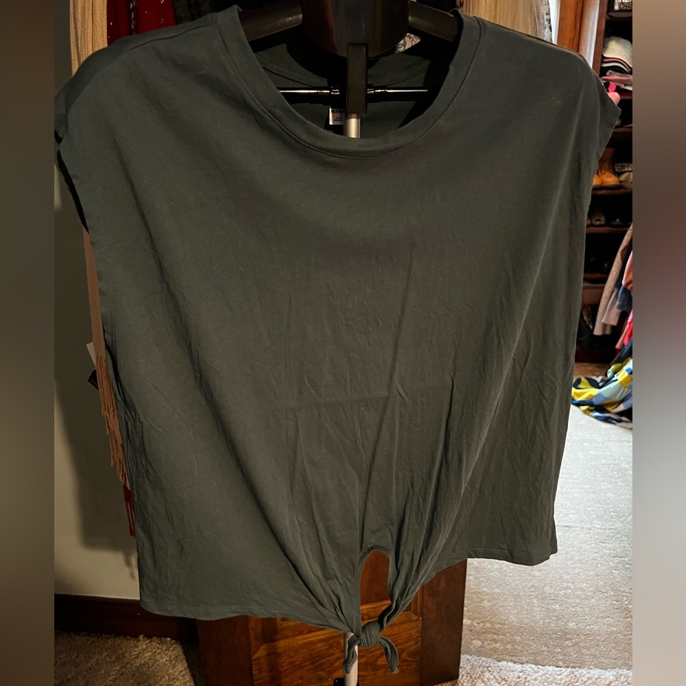 Green tie top